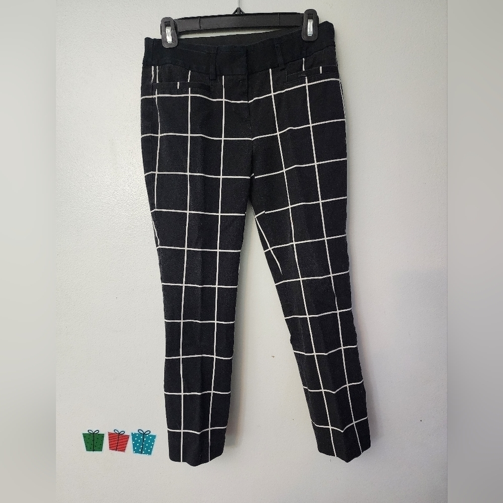 Candies Audrey Ankle Black And White Capris Size 5